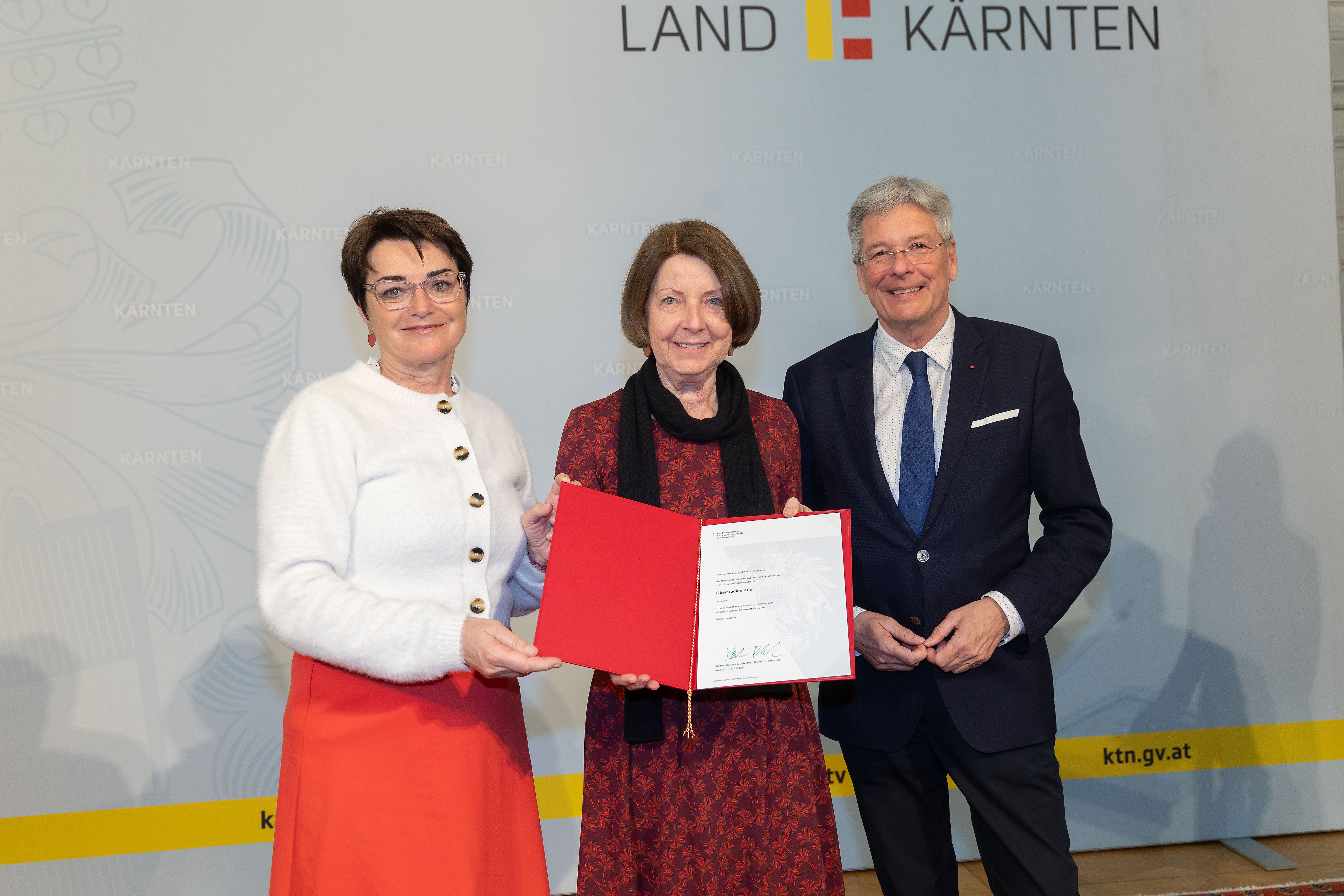 Institut Für Qualitätsentwicklung Im Bildungswesen Berufstitel für Verdienste im Bildungswesen - Land Kärnten